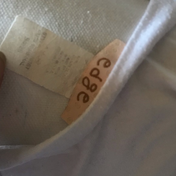 beautiful edge t-shirt size S white color with beautiful design - Picture 9 of 9